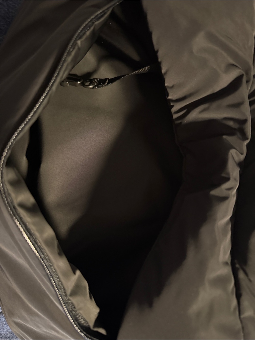 Athleta All About Medium Crossbody Hobo Bag - Picture 8 of 13